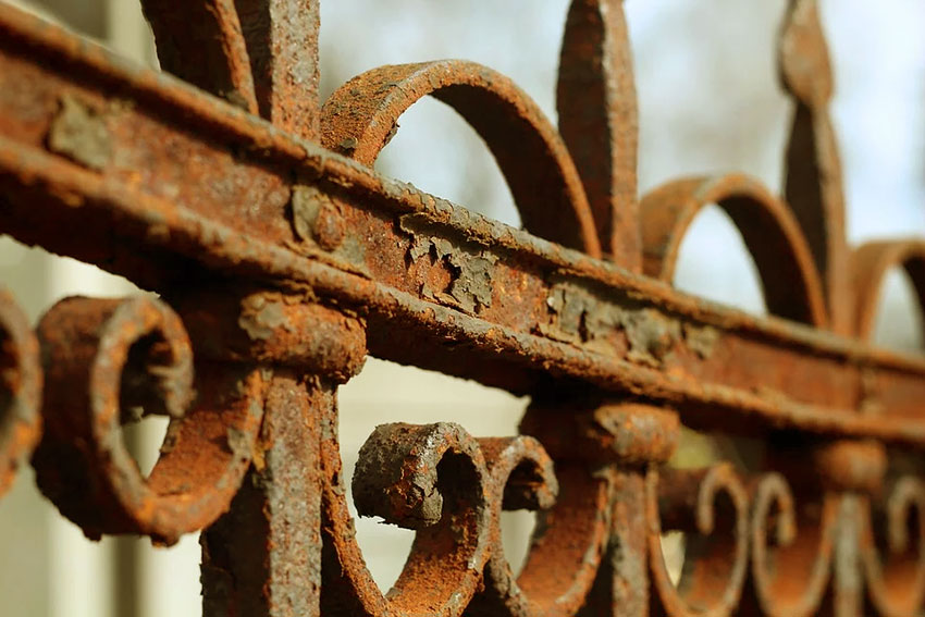 korosi-besi korosi besi